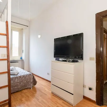 Pozzo Strada Budget Mini Flat *